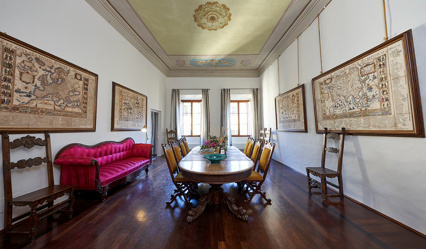 Cucina completamente attrezzata